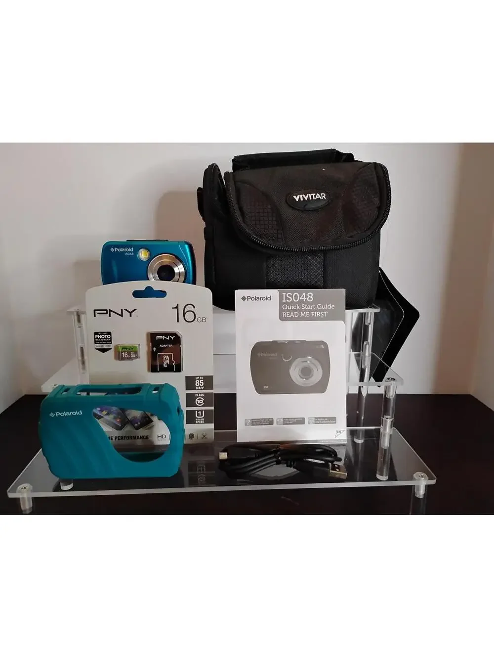 Polaroid ISO48 16MP Digital Camera Water Proof, Instant Sharing With Case